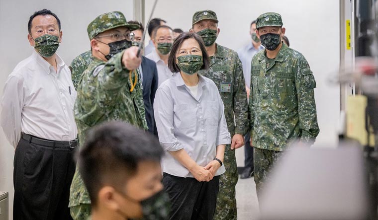 Taiwan's President Tsai Ing-wen visits soldiers at a military base in New Taipei City | Reuters 