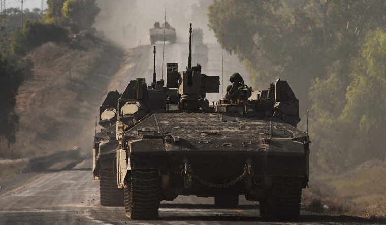 Israel-troops-nearing-Gaza-border-afp
