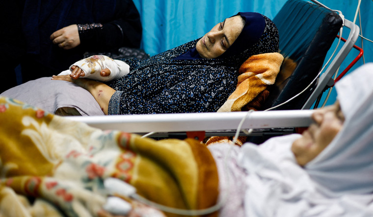 Gaza hospital suspends operations