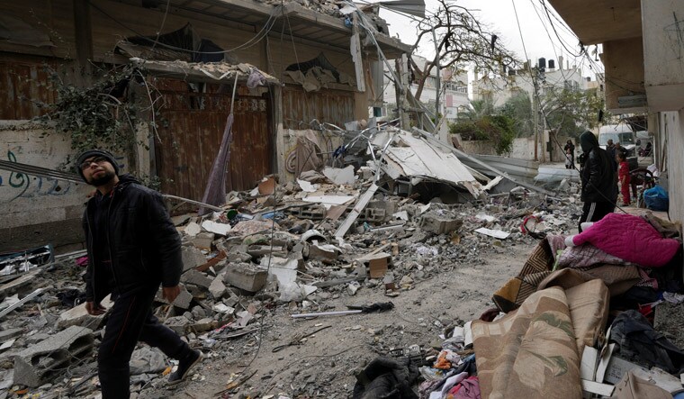 Hamas-hostages-bombardment-ap