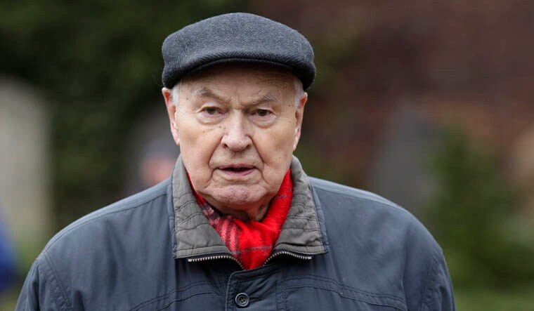 FILE - Hans Modrow, the last Communist Prime Minister of former East Germany, German Democratic Republic, attends a commemoration for former German socialists' leaders Rosa Luxemburg and Karl Liebknecht at a cemetery in Berlin, Jan. 13, 2019. Hans Modrow, East Germany's leader during a turbulent tenure that ended in the country's first and only free election, has died. He was 95. (AP Photo/Markus Schreiber, File)