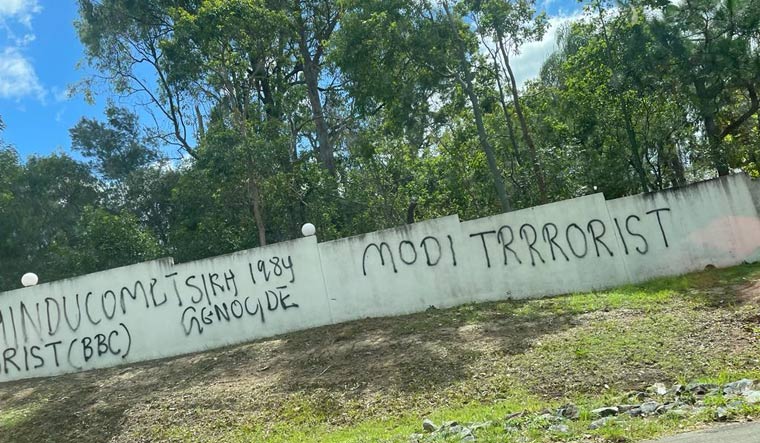 Shree-laxminarayan-madir-vandalism-brisbane-twitter