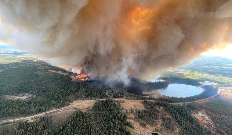 Wildfires-in-canada-alberta-reuters