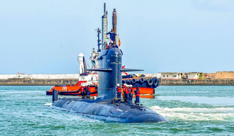 This handout photo released by the Sri Lanka Navy on June 19, 2023, shows Indian naval submarine " INS Vagir" entering the Colombo harbour on a formal visit. The Indian High Commission in Colombo said the three-day visit is to commemorate the 9th International day of Yoga "under the theme of Global Ocean Ring." (Photo by Sri Lanka Navy / AFP) / RESTRICTED TO EDITORIAL USE - MANDATORY CREDIT "AFP PHOTO /Sri Lanka Navy - NO MARKETING NO ADVERTISING CAMPAIGNS - DISTRIBUTED AS A SERVICE TO CLIENTS - NO ARCHIVE