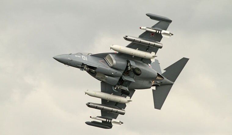 su25