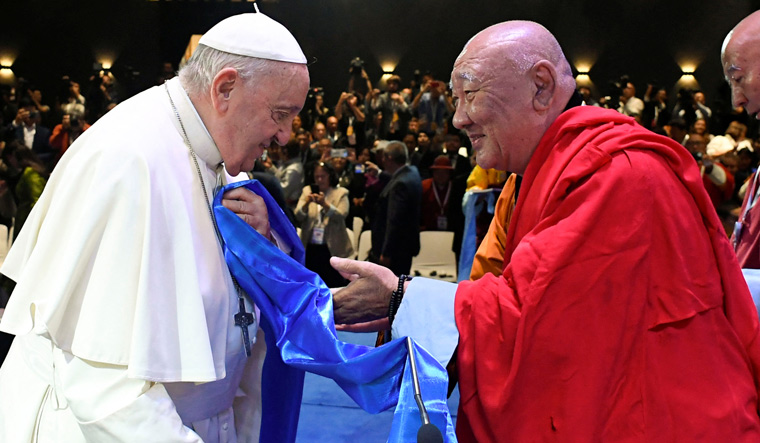 Pope-visit-mongolia-reuters