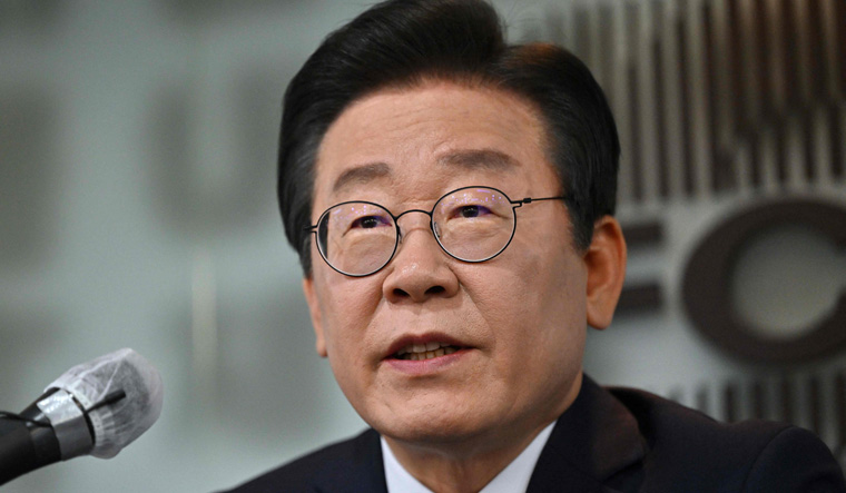 South Korea Opposition leader stabbed