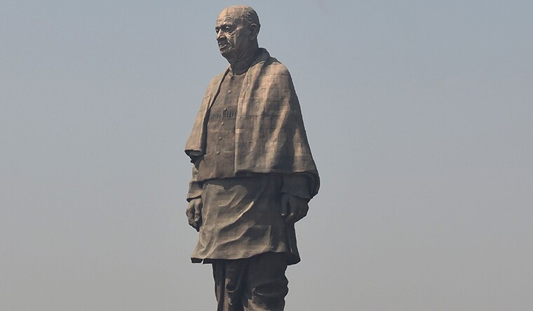 TOPSHOT-INDIA-STATUE-POLITICS