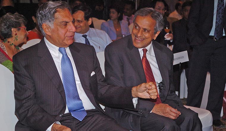 29-Krishnakumar-with-Ratan-Tata-new