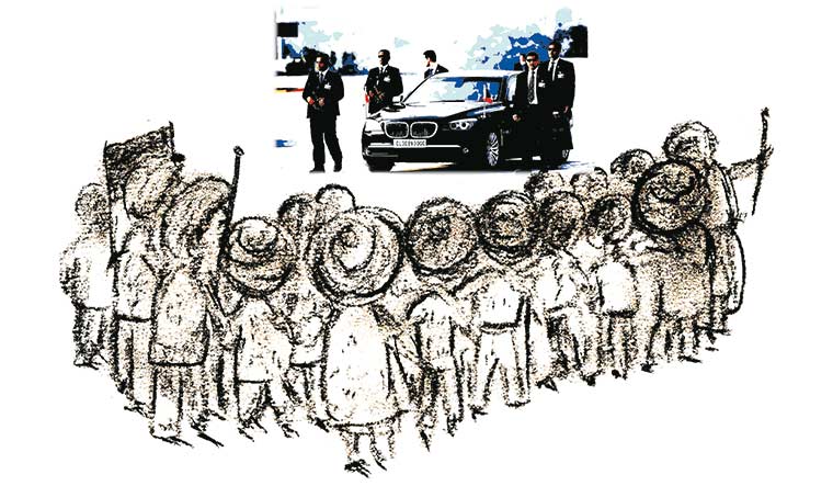 17-A-fouled-up-road-show-new
