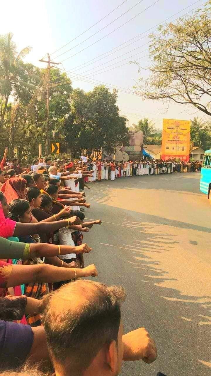Kerala: DYFI's 651-km 'human chain' against Centre grabs eyeballs