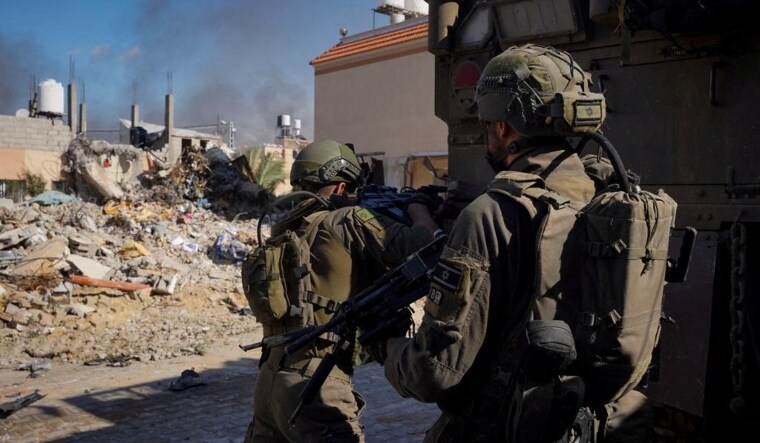 IDF personnel on the offensive in Gaza Strip | Reuters