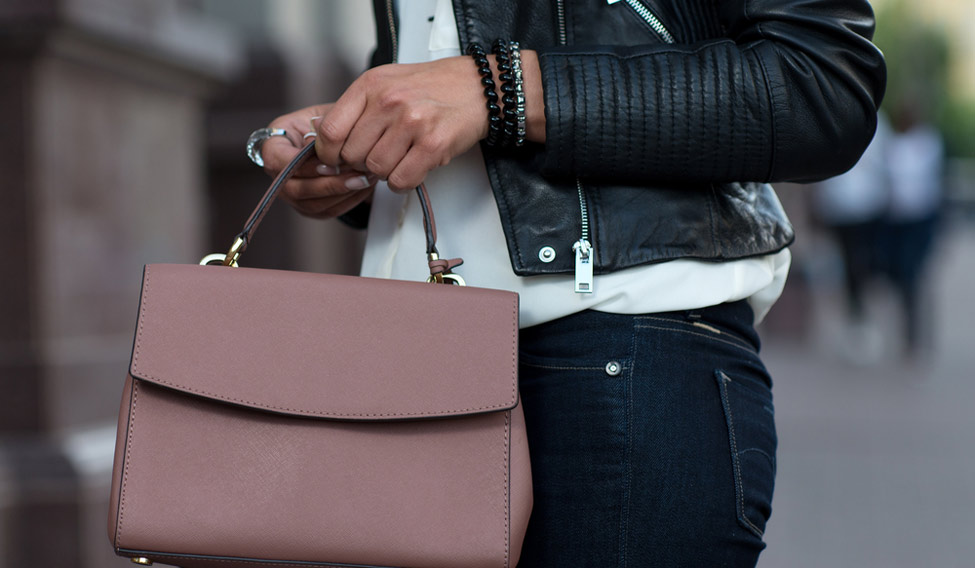 This is how you can make your leather bags last longer