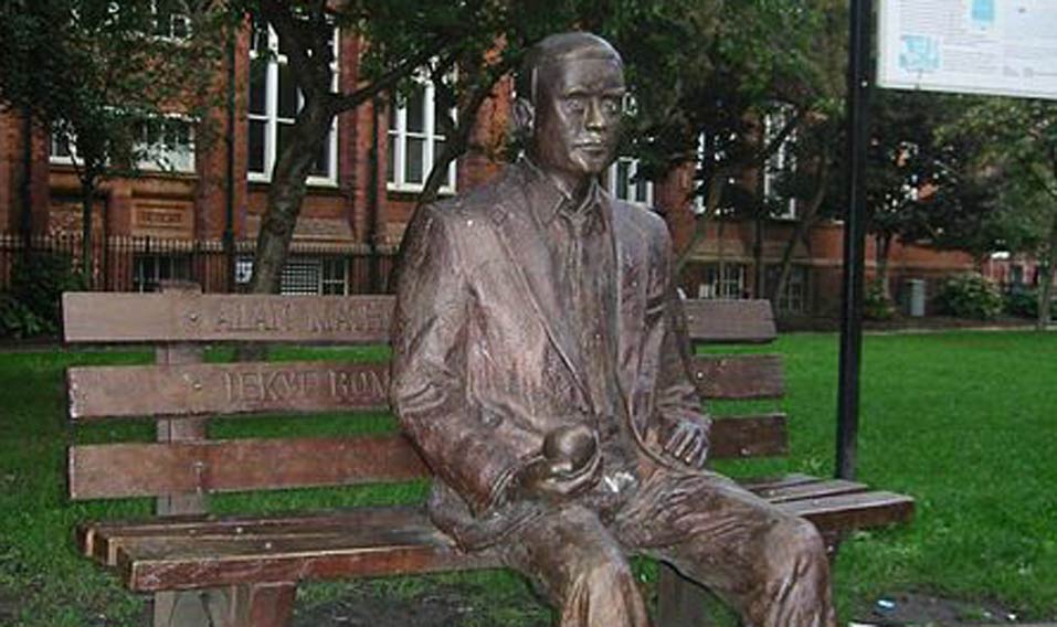 Alan_Turing_Memorial_Closer