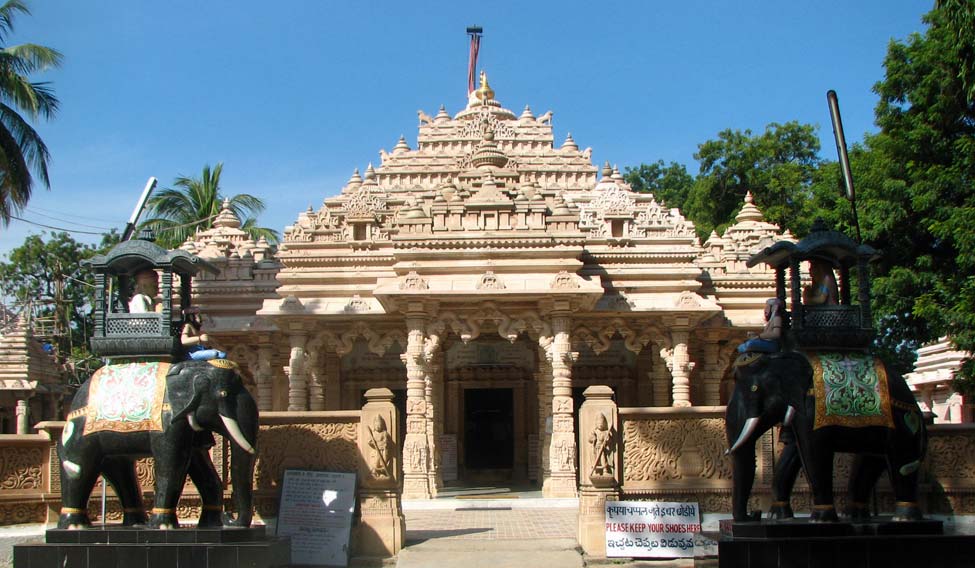 jain-temple-warangal-creative-commons
