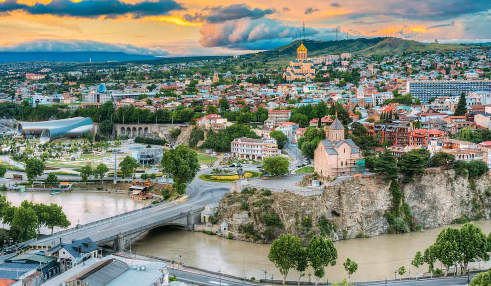 Resultado de imagem para Tbilisi
