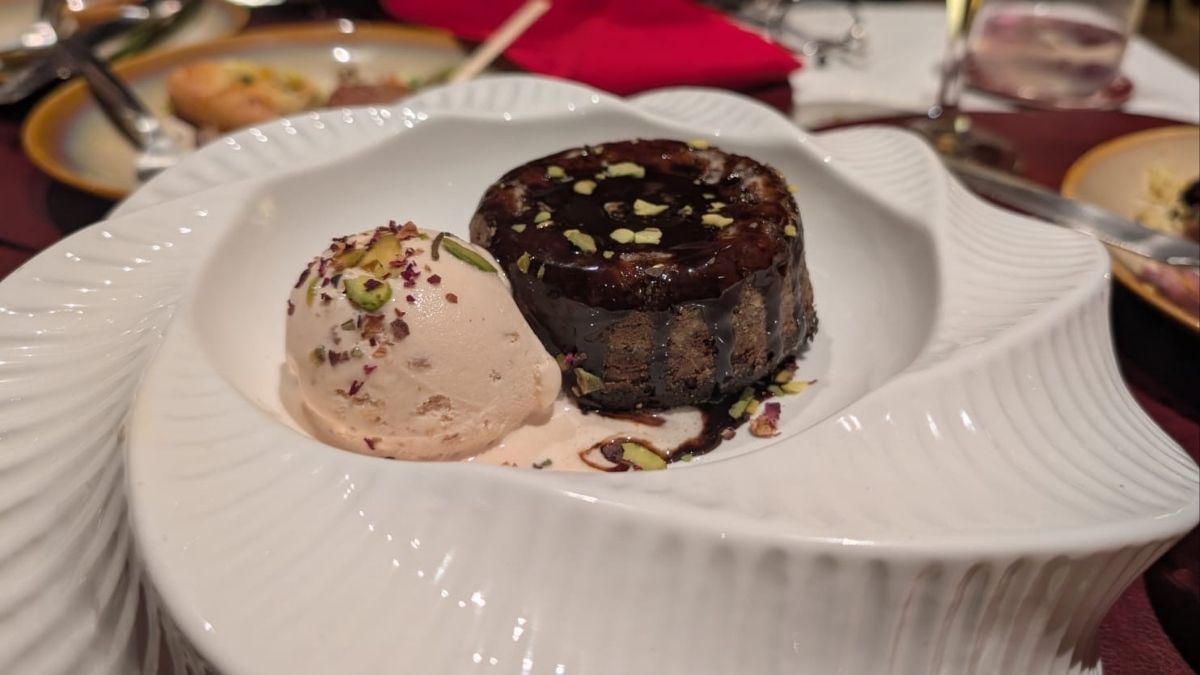 Icecream and Brownie at Kyra - Nitin