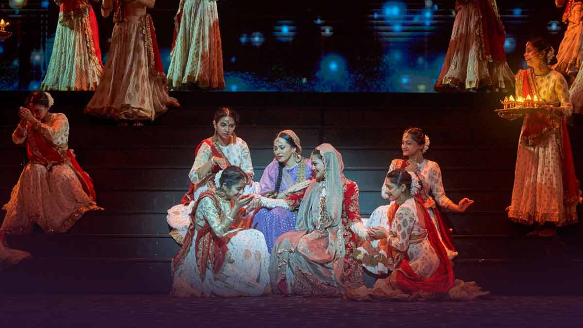 mughal-e-azam-stage