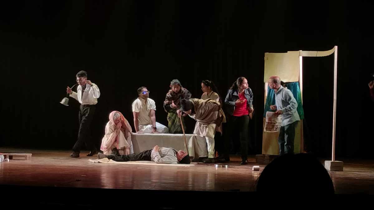 'Gaajar Ka Halwa' performance at LTG auditorium, Delhi 
