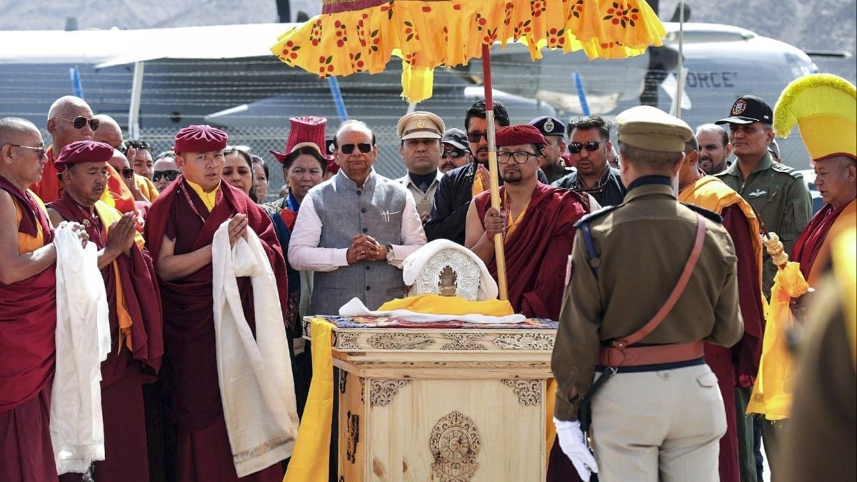 Ladakh LG Vinai Kumar Saxena (centre) attends the farewell ceremony for the Holy Relics of the Tathagata, which departed with a ceremonial Guard of Honour after the conclusion of a 14-day exposition, at Leh airport, in Ladakh | @lg_ladakh/X