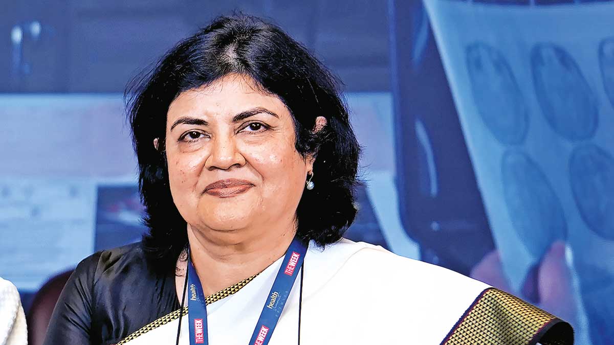 17-Dr-Sapna-Nangia