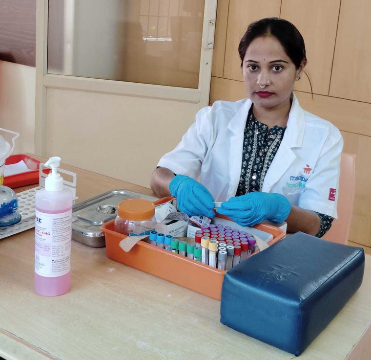 Living in hope: Rekhavathy Shetty, a lab assistant at KMC Hospital, is waiting for a kidney donor.