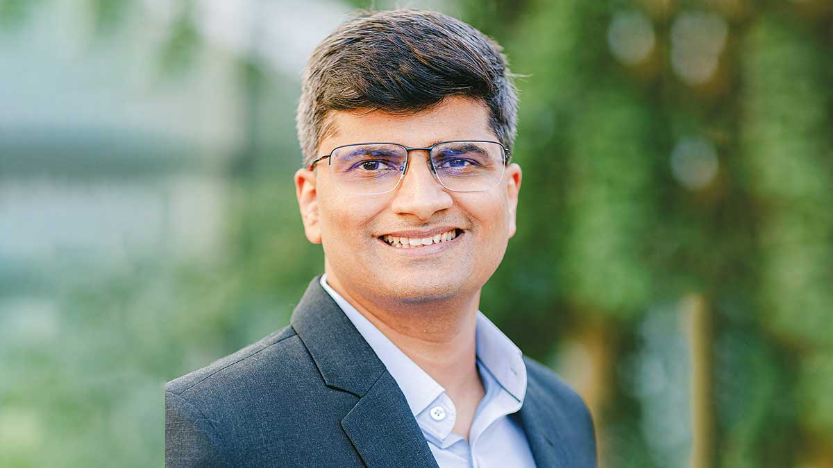 Dr Alok Kulkarni