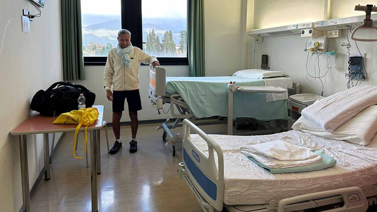 23-George-at-the-hospital