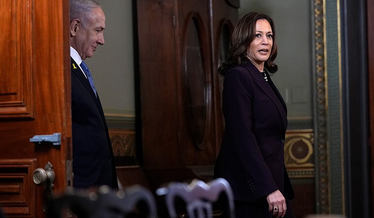 Strategic distance: Harris with Israeli Prime Minister Benjamin Netanyahu in Washington, DC, on July 25 | AP