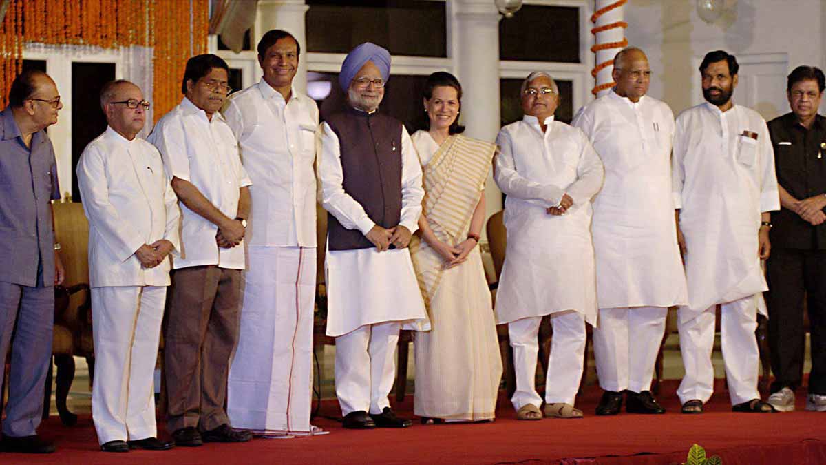 United we stand: Manmohan Singh with Sonia Gandhi and other leaders of the UPA after the alliance completed three years in power in May 2007 | PTI