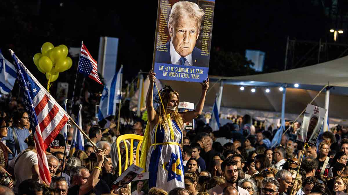 Celebrations in Tel Aviv after Israel and Hamas agree to President Trump’s ceasefire plan | AFP