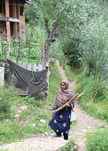Barkat Bi from Pulwama district suffered bullet injuries in a terror attack in 1997. She also lost one of her brothers in the attack | Sanjay Ahlawat