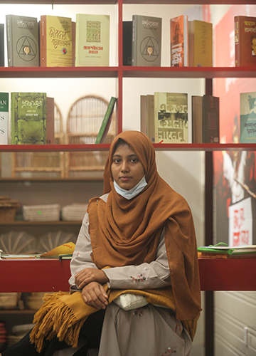 Student leader Fatima Tasnim Zuma at the Inquilab Manch | Nazmul Islam