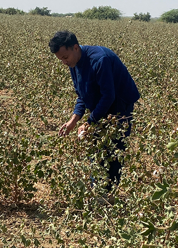 Craft master: Himanshu Shani is known to work with rural artisans and create fine artisanal contemporary wear | Namrata Zakaria