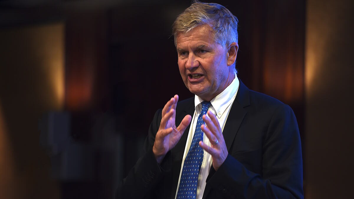 Erik Solheim | R.G. Sasthaa