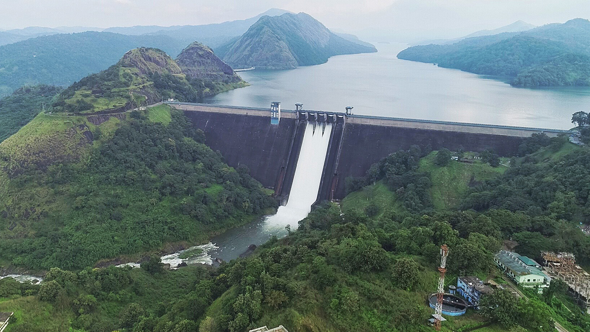 58-Idukki-dam-in-Kerala