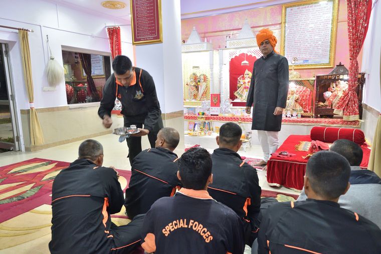 In god we trust: Commandos at a temple located in the 10 Para headquarters in Jodhpur | Sanjay Ahlawat