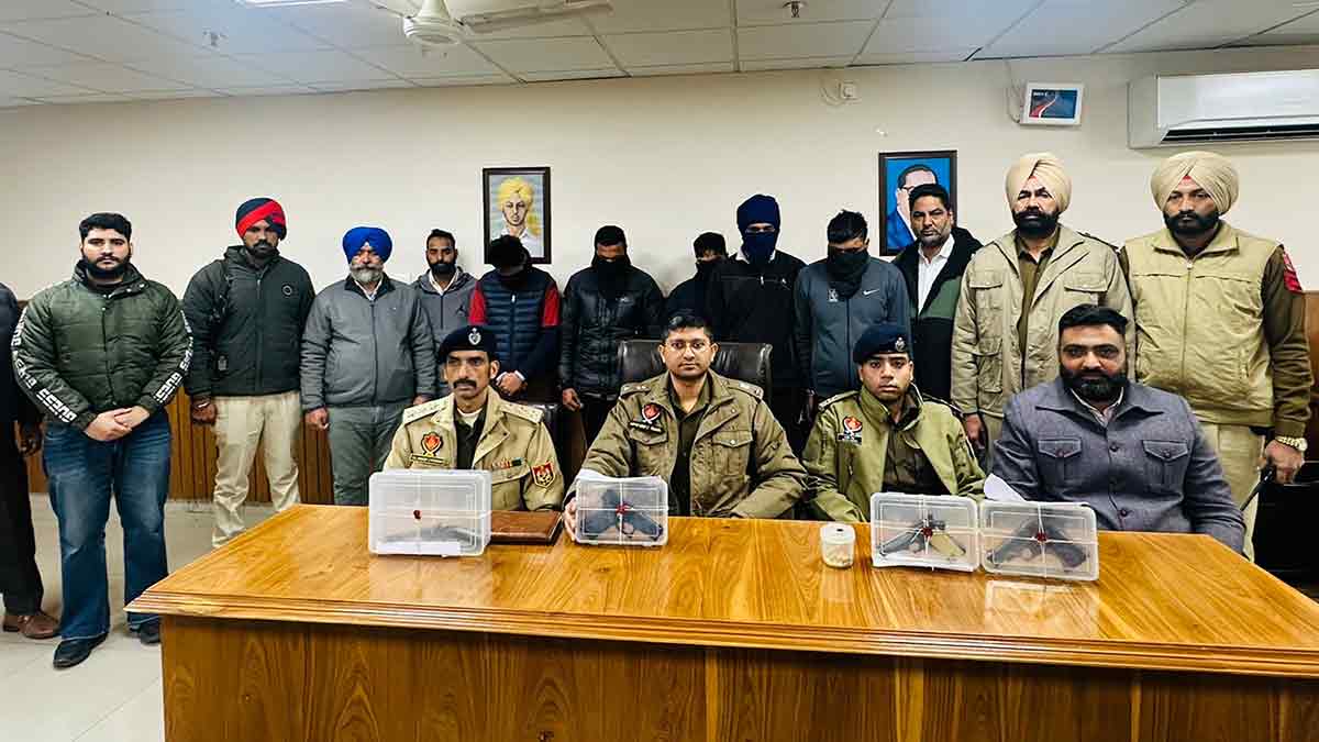 36-Punjab-Police-arrested-associates