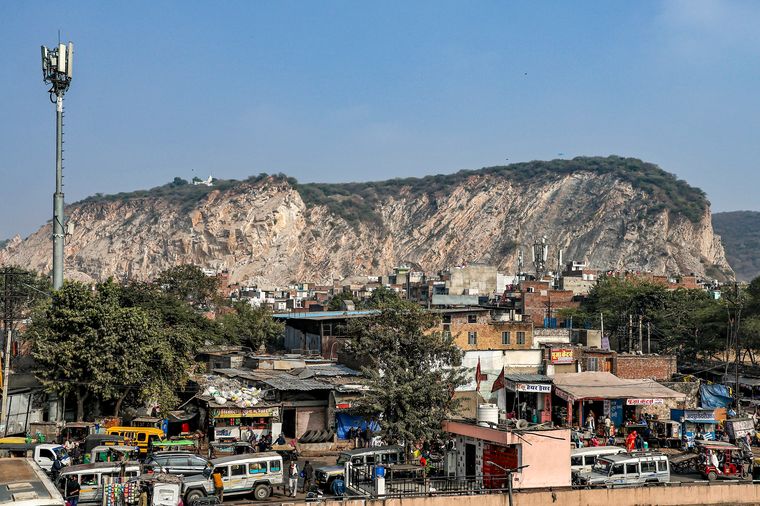 Right view: The Aravallis, as seen from the Sun temple at Galta ji, in Jaipur. The Supreme Court has kept in abeyance its earlier directions that accepted a uniform definition of the Aravalli hills | PTI