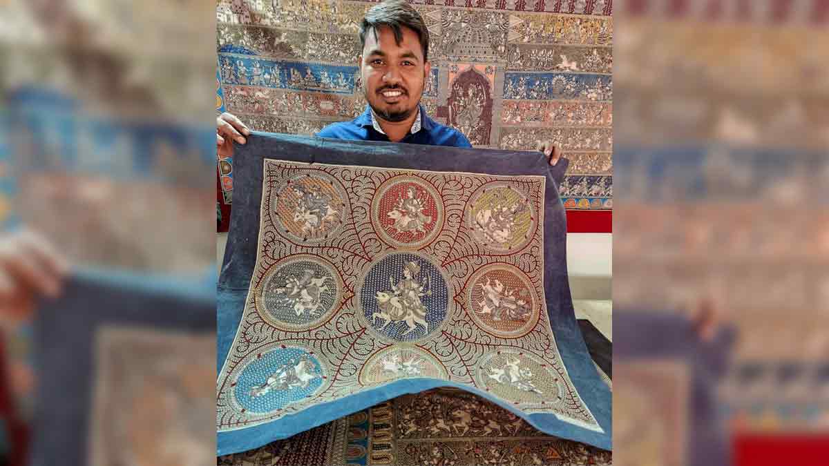 Picture perfect: Kirit Chitara with a Mata Ni Pachedi art-work.