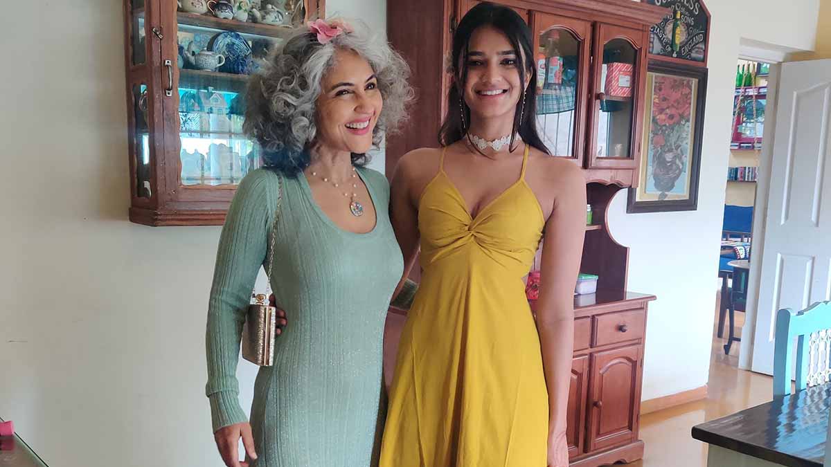 Dashing damsels: Anuja with daughter Nayantara.