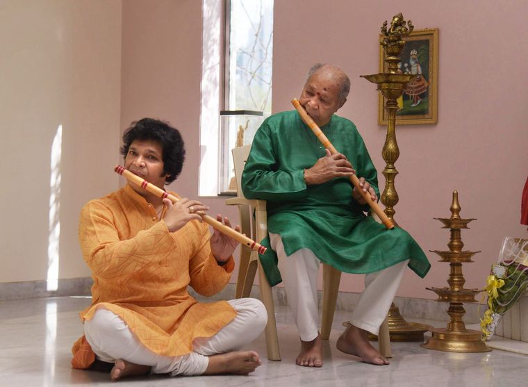Teachings of a lifetime: Rakesh Chaurasia with uncle Pandit Hariprasad Chaurasia | PTI