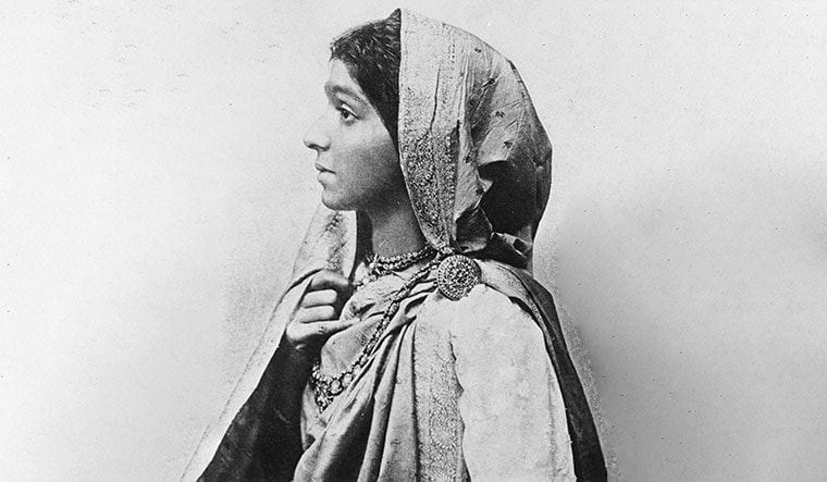 For better, for verse: Poet Sarojini Naidu, in the 1920s. Raghavan's book is about how three men and their friendship with Naidu shaped the freedom struggle | Getty Images, Imaging: Deni Lal
