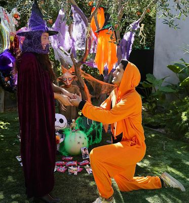Sid proposing to fiancee Jasmine on Halloween | Courtesy Instagram@sidmallya