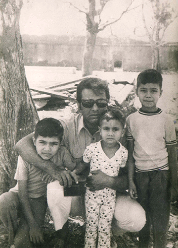 An old photo of Qadir Ali Baig with his children.