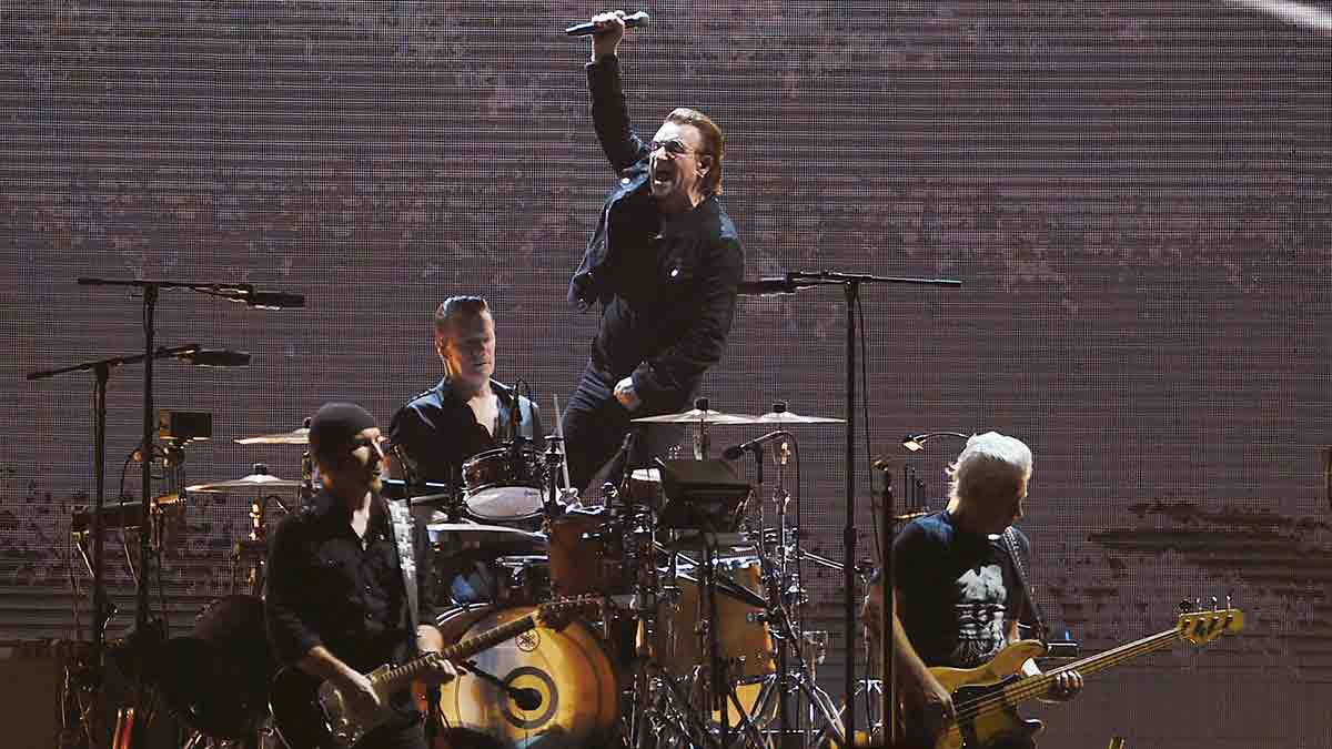 With new songs of defiance and dismay, U2 find their fire in the Trump era