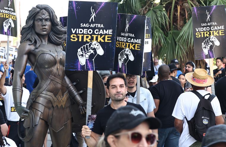 Power shift: SAG-AFTRA, which represents actors, writers, broadcasters and artists, says AI tools “undercut the ability of human talent to earn a livelihood” | Getty Images