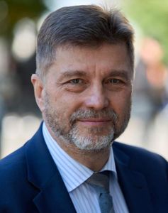 Dr Oleksandr Polishchuk