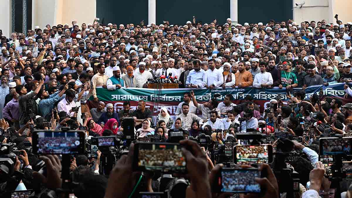 Fighting spirit: Jamaat-e-Islami supporters gather outside Dhaka’s Baitul Mukarram National Mosque to protest alleged irregularities in the national election results | AP