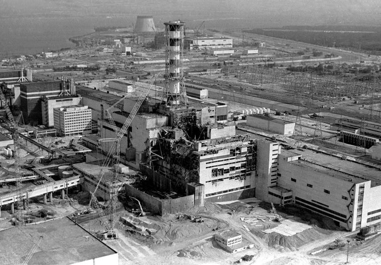 Silent witness: Chornobyl plant’s fourth reactor, a month after the accident | Reuters